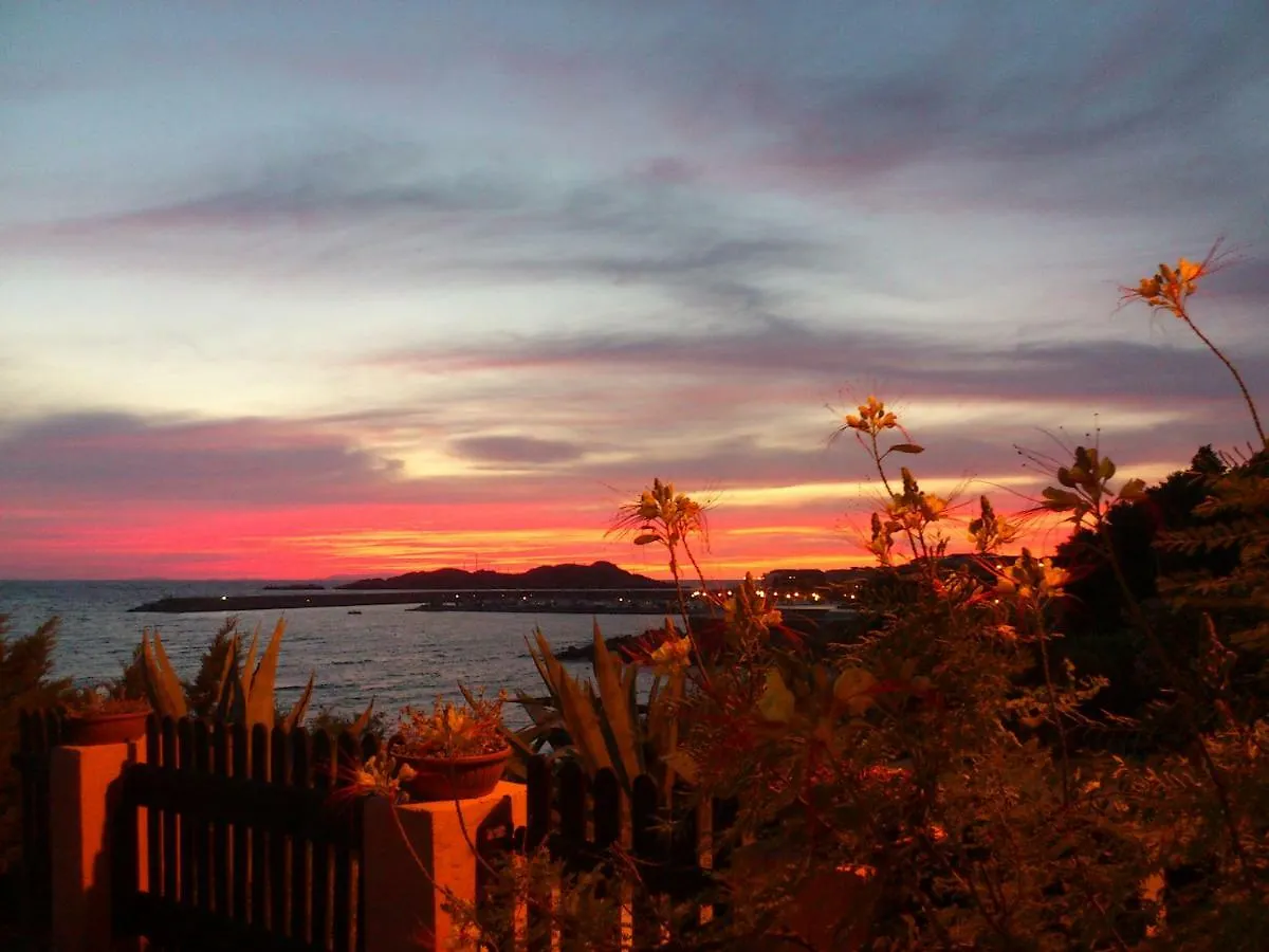 Fronte Mare Apartment Isola Rossa Italy